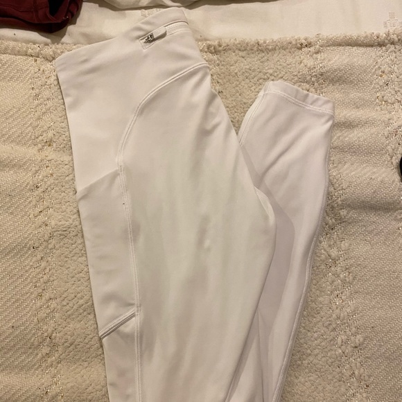 Lulu lemon speed up LUXTREME leggings - Picture 3 of 3